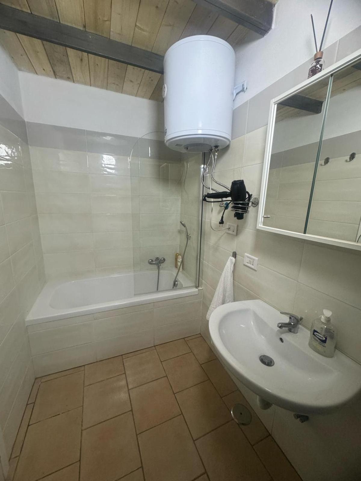 Ferienwohnung Casa Imbriani Napoli Exterior foto